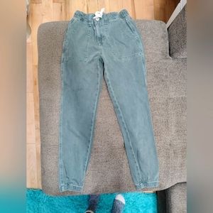 American eagle joggers!